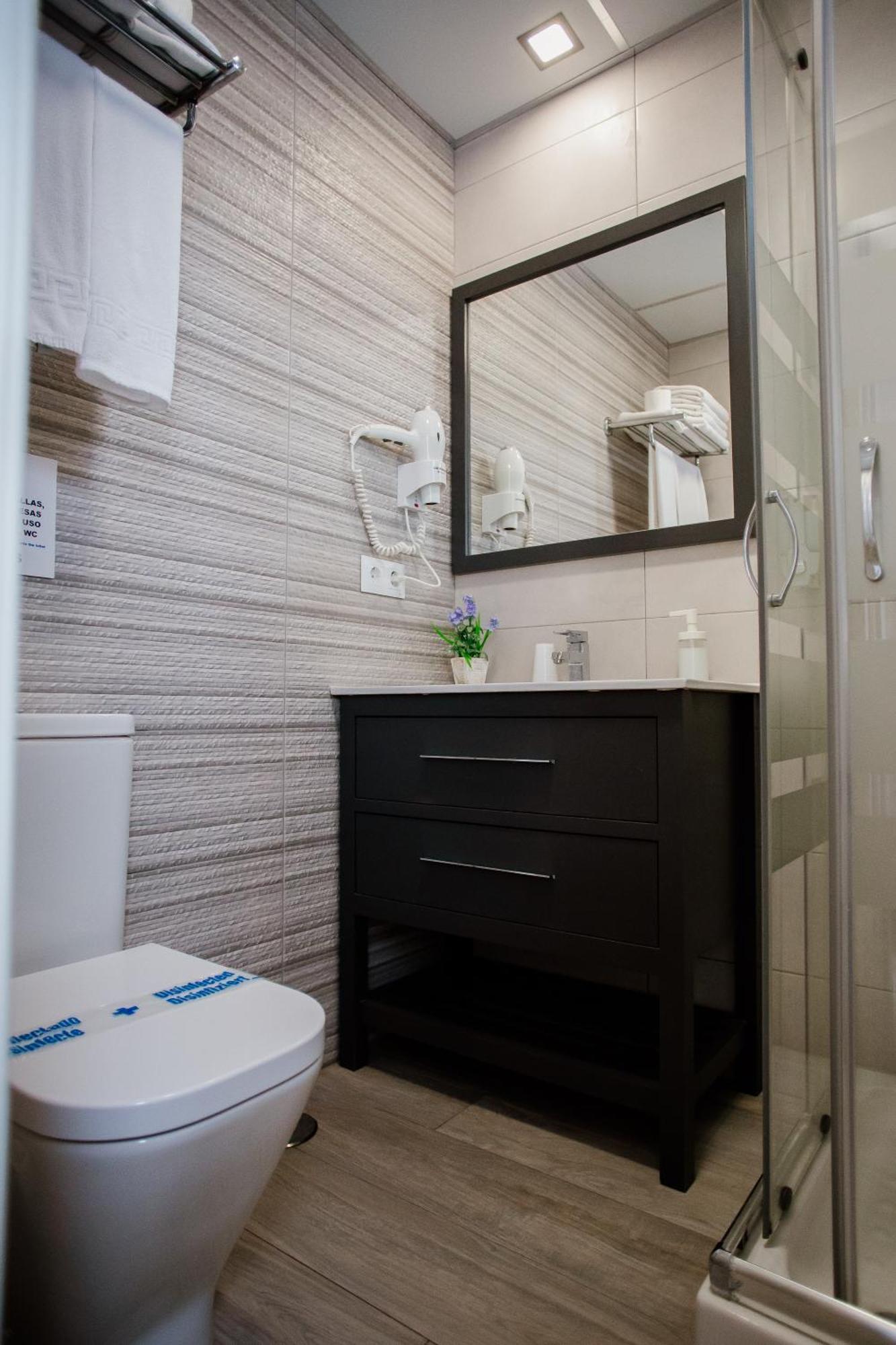 Apartamentos Turisticos Mastil 16 P2 Malaga Luaran gambar